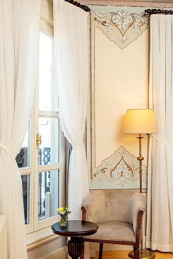 Meroddi Barnathan Hotel Istanbul Turkey