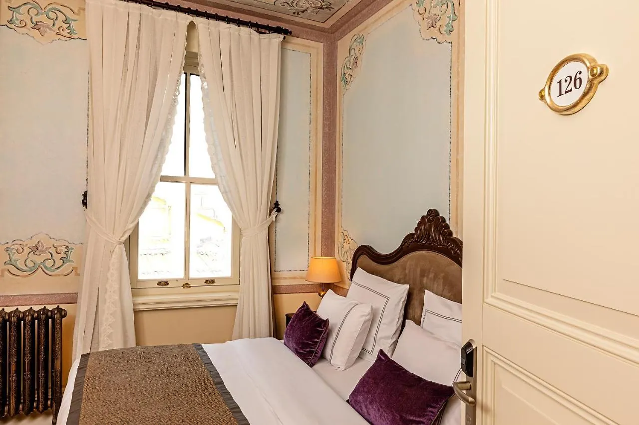 Meroddi Barnathan Hotel Istanbul 0*,  Turkey