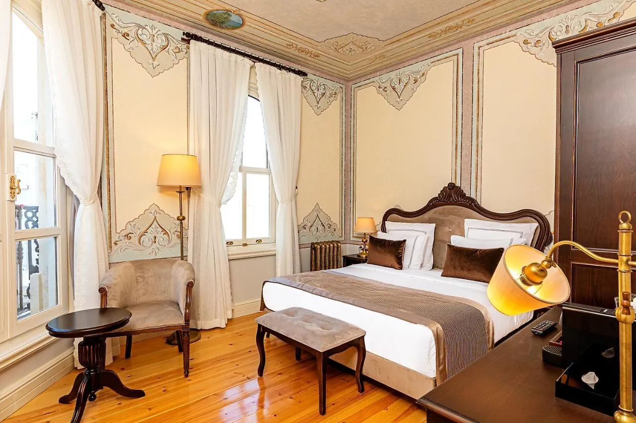 Meroddi Barnathan Hotel Istanbul