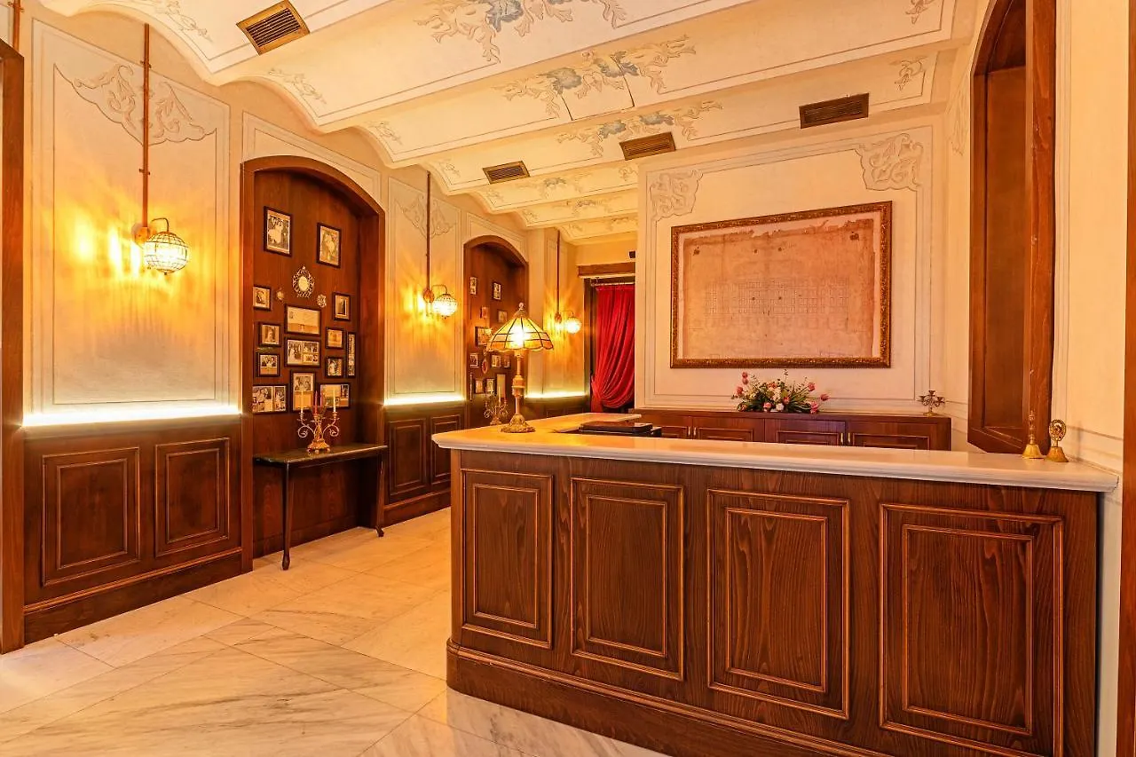 Meroddi Barnathan Hotel Istanbul Turkey