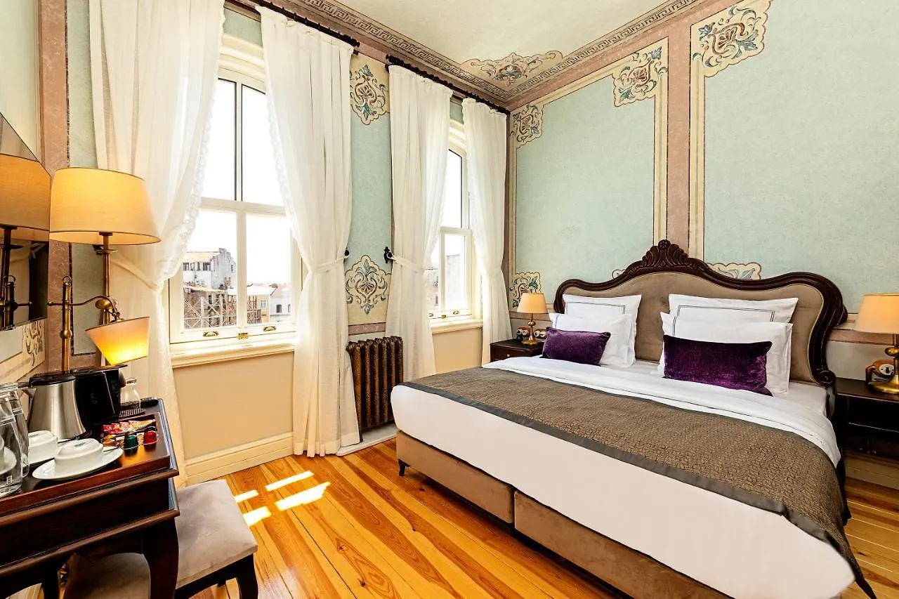Meroddi Barnathan Hotel Istanbul